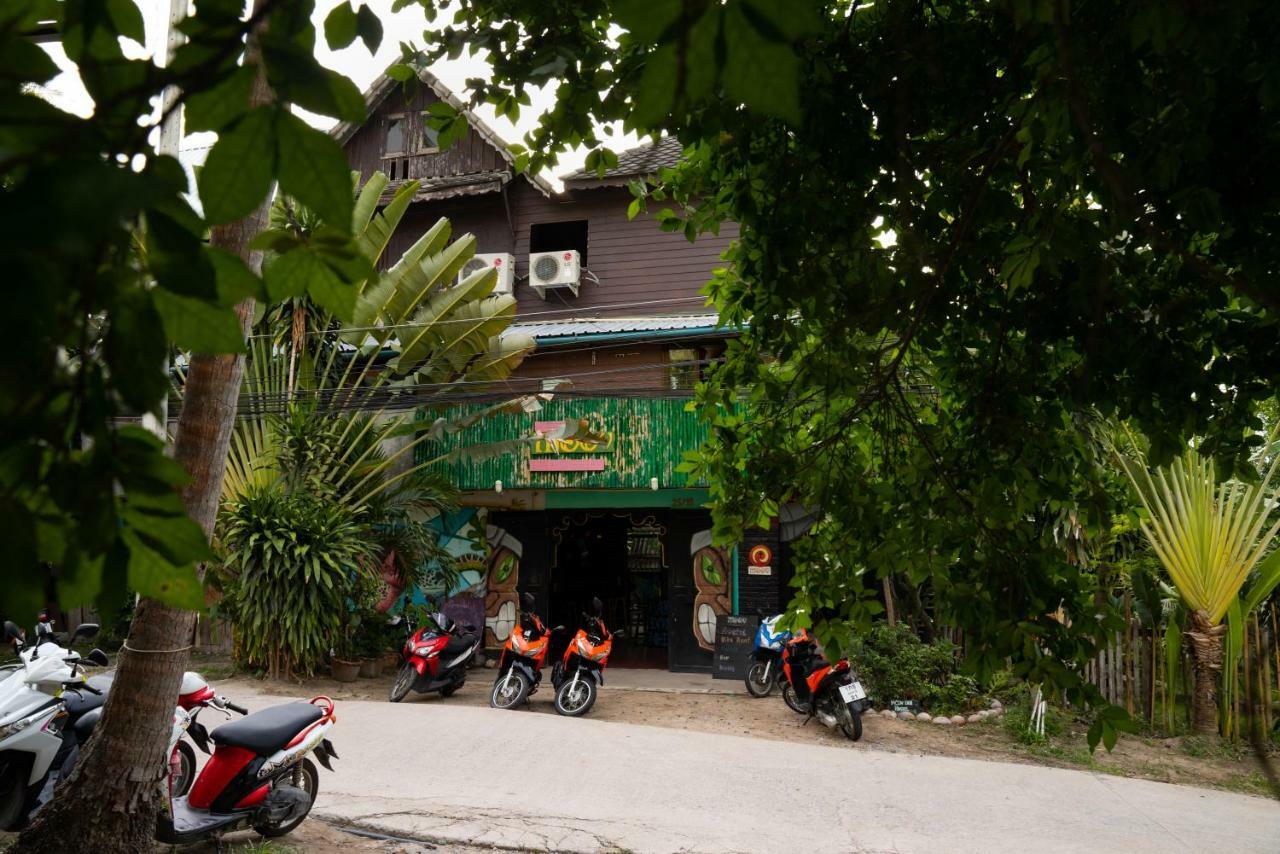 Moov Inn Garden Hostel Koh Tao Exterior photo